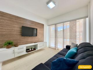 Beverly Hills por Be My Guest - 6