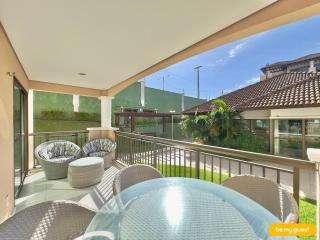 Beverly Hills por Be My Guest - 4