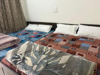 Mayank hotel & Restaurant - 3