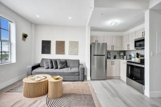 Comfy 1BR in the Heart of SoBe Beach 1 Min Away 309 - 4