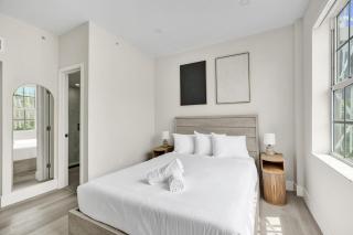 Modern 1BR in South Beach 1-Min Walk to Beach 209 - 8