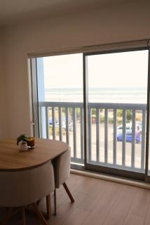 Seaview 1BR Apartment Marine Parade - 6