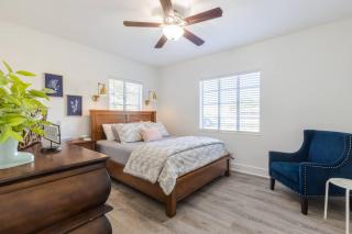 Walkable Tampa Bungalow Close to Top Spots - 9