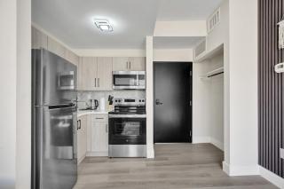Stylish 1BR Stay Collins Ave 1 Min to Beach 207 - 1