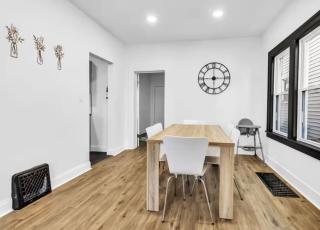 Stylish 4BR Home l Mins to Falls and All Attractions - 6