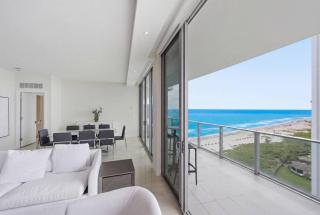 Luxury Ocean Escape 2BR at Amrit Ocean Resort - 5