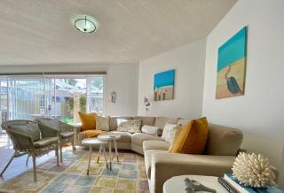 Sand And Sea Self Catering #3 - 8