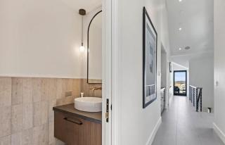 True Ski/In Ski/Out | with private ski locker room, free ski tuning and Hot tub, grill and s'mores! - 4