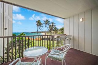 Wailua Bay View 105 Oceanfront condo - 6