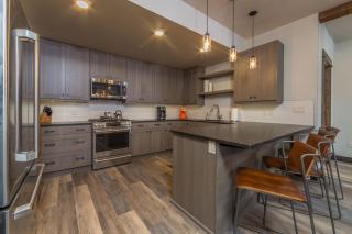 Mountain Lake Condo - Unit 102B - 9