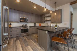 Mountain Lake Condo - Unit 102B - 7