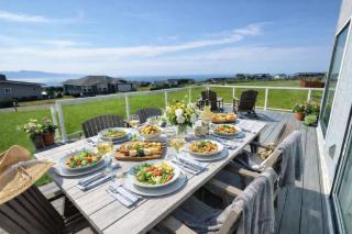 Whidbey Island 2 Bedroom Retreat with Shared Summer Pool Beach Access and Fast WiFi - 7