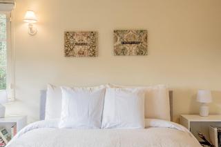 NEW Silver Lake Home with Jacuzzi and Fruit Garden - 2
