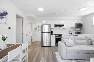 Rare City Find. Central Home w Fresh Outdoor Space - 9