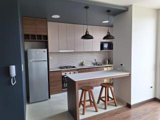 Moderno y cómodo departamento - 6