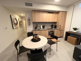 F1008 Modern Corner 1-Bdr Apt with Pool and Gym in Miami Downtown - 8