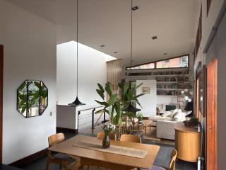 Stylish, bioclimatic family house - 4