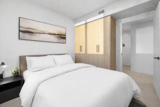 F2805 Corner 1BR with 180 Balcony a Pool and Gym in Downtown Miami - 8