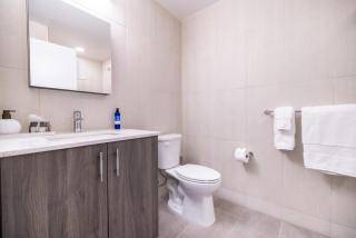 Ski-In Ski-Out, Hot Tub, Fitness, Free Ski Waxes, Free Shuttle and Game Room - 2