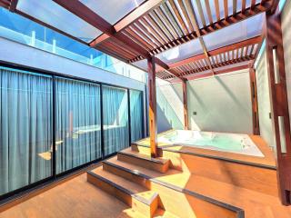 Sobrado com Jacuzzi Aquecida 10 minutos Centro - 0