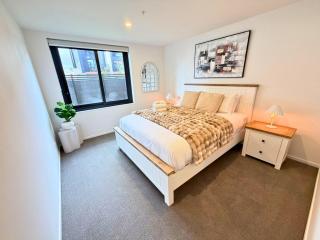 Central Christchurch One Bedroom Apartment - 5