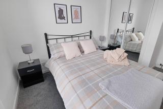 Central Aberdeen 2BR flat - 7