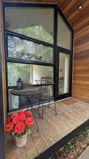 Riverside Getaway and Wood-Fired Sauna - 2