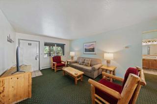 The Lodge at Lake Tahoe - 2 Bedroom - 7