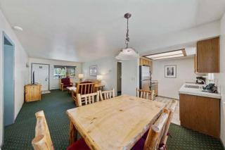 The Lodge at Lake Tahoe - 2 Bedroom - 6