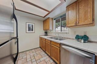 The Lodge at Lake Tahoe - 2 Bedroom - 4