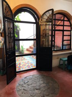 Blake's Casa de Arte - 8