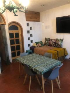 Blake's Casa de Arte - 6