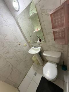 Habitación en apartamento compartido frente a Maiquetía! - 6