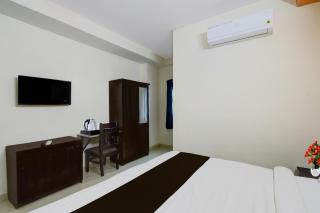 Collection O Atlas DLF Formerly Hillside - 5