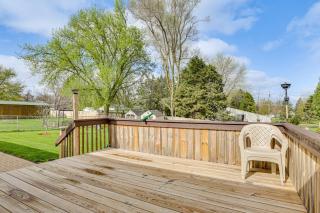 Rural Family Retreat w/ Deck & Yard in Capron! - 9