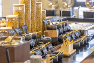 Atour Hotel Lijiang Ancient Town Mufu - 4