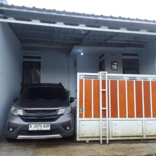 ADK Papandayan Homestay & Tour - 1