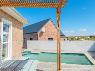 14 Taaibos Close Suiderstrand - 5