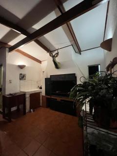 Macnoon Valley farm house - 2