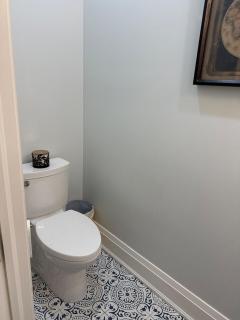 Bright and Spacious 3 Bedroom Townhouse - 7