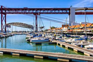 LX Urban Living, 2BR Apartment - 9