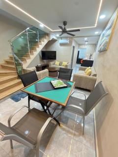 Elegant Modern Stay , Middle Town Kulai 10-11 Pax - Kulai - 2