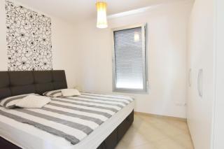 Apartment with terrace near Umag beach - 1