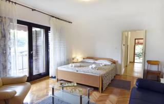 Quiet stay with garden view - 9