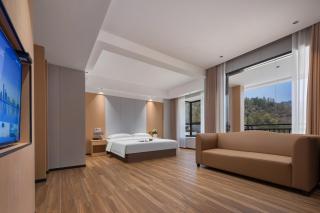 Zhangjiajie National Park Resort - Mtn view&River view&Courtyard view-Free delivery to the East Gate once, self-service washing machine with drying, luggage storage - 7
