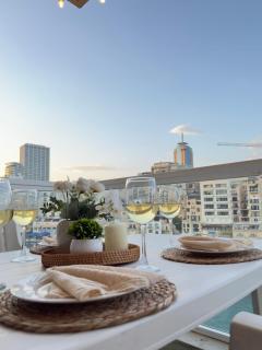Luxury Apartament in heart of St Julian's with Sea view - 9