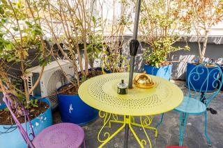 Levinsky Rooftop Loft by Shays Urban - 5