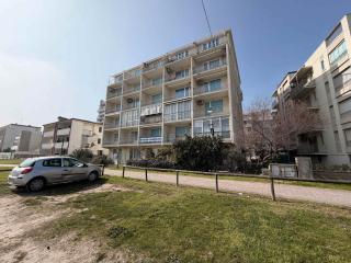 Four- room facing the sea with 2 baths and terrace - 0