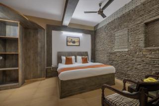 8 Bedrooms Private Property I Familys I groups I Kitty Parties I Near Mall Road Kasauli I By Kasauli Residency - 1