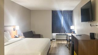 Studio 6 Suites Fremont, OH - 8